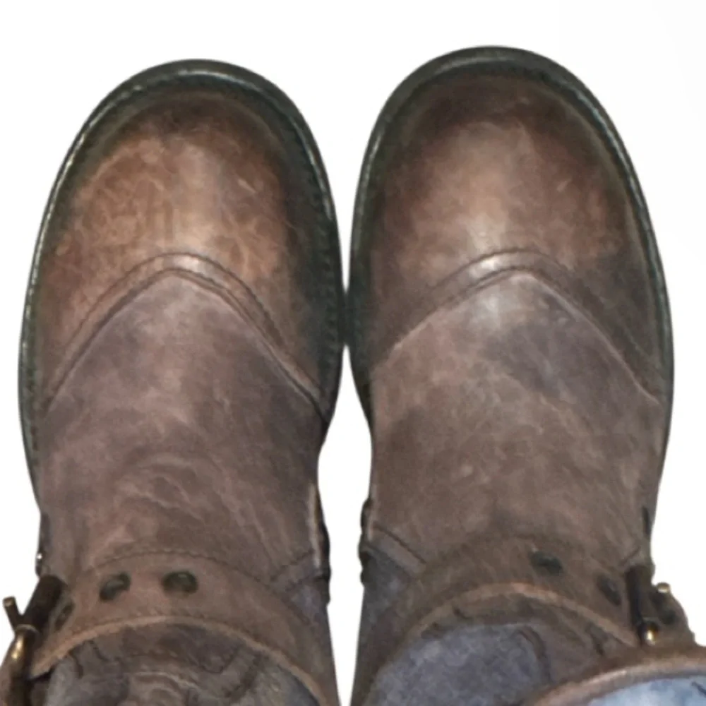 UGG rare authentic